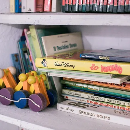 לינה וארוחת בוקר Bb Le Gemme 4*