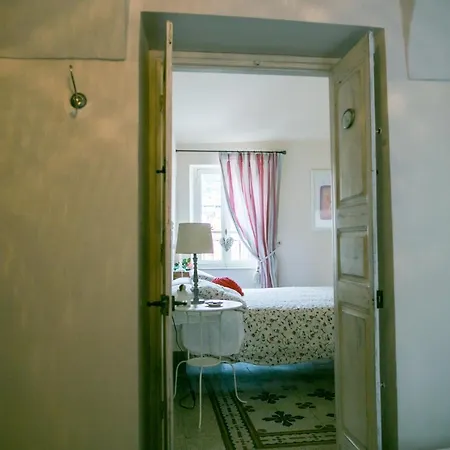 לינה וארוחת בוקר Bb Le Gemme